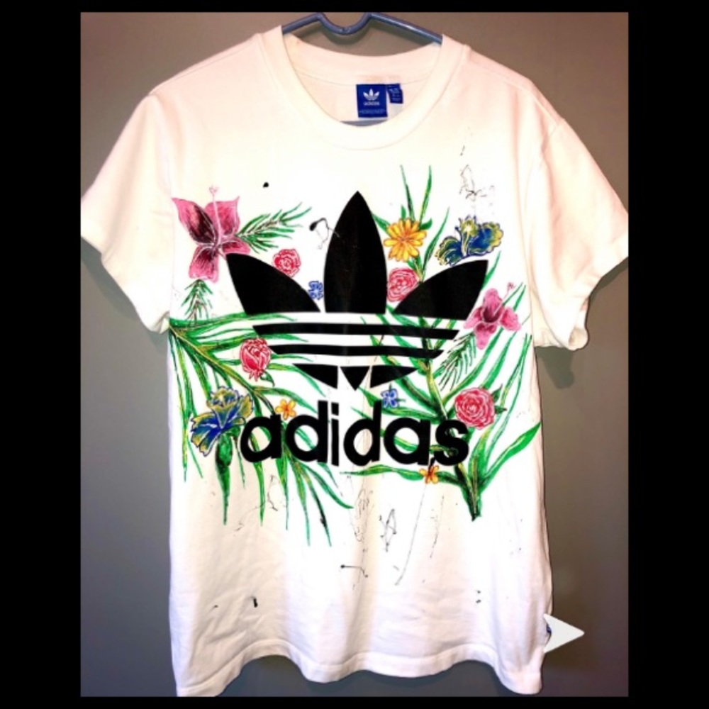 Adidas floral tropical oversized vintage tshirt